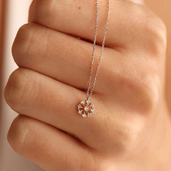 آویز طلا مدل دونه برف